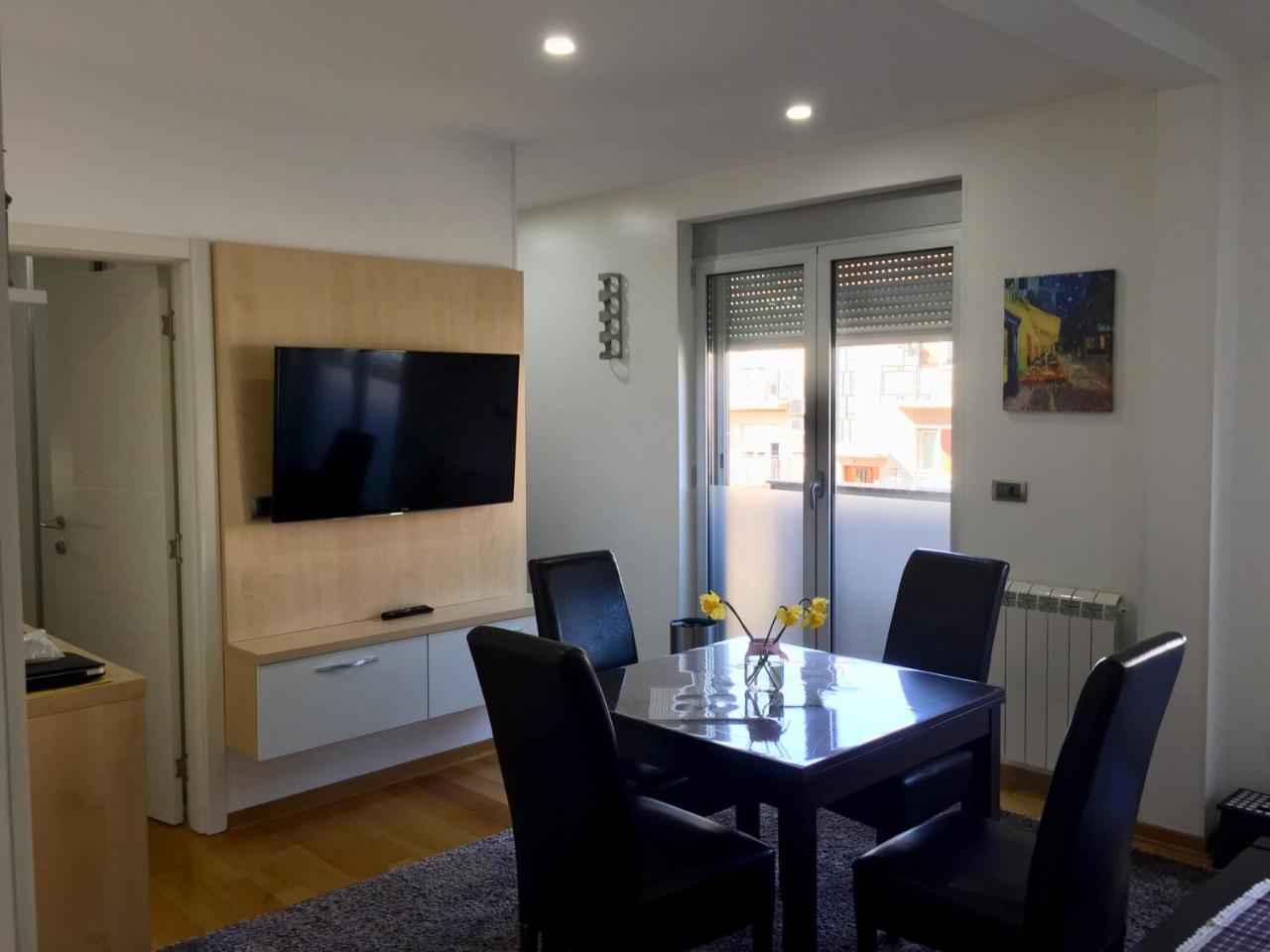 Lazic Apartment Belgrado Exterior foto